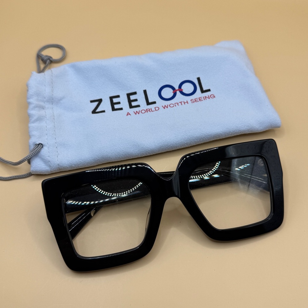 Zeelool Black Square Glasses
